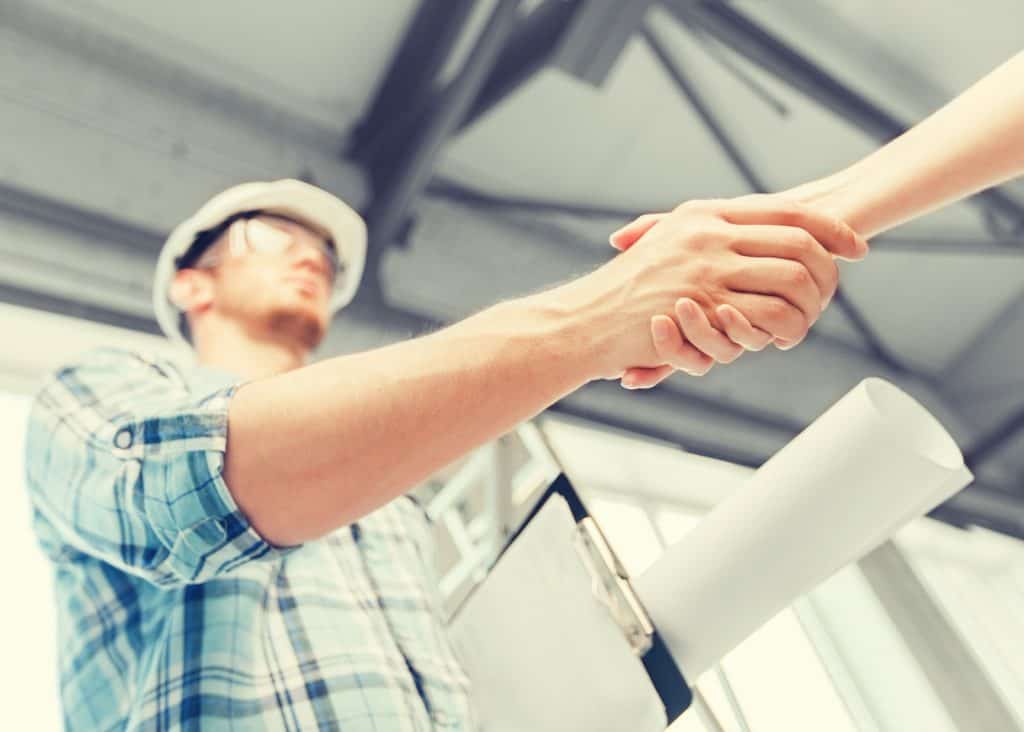 9 Things To Consider Before Hiring A General Contractor in Florida